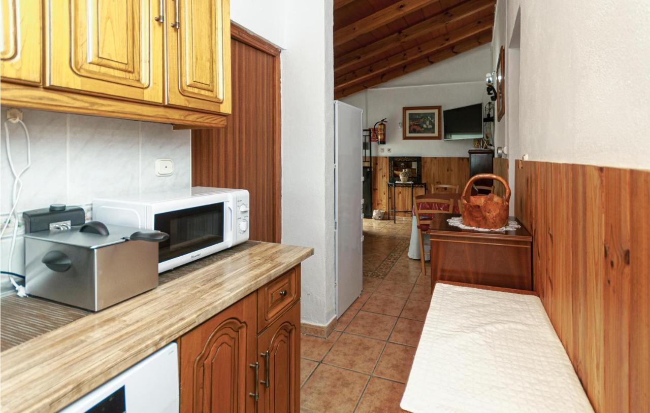 Awesome Home In Antequera With Wifi Экстерьер фото