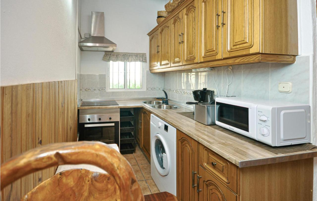 Awesome Home In Antequera With Wifi Экстерьер фото